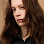 โคลอี พีรี (Chloe Pirrie)