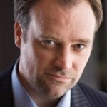 เดวิด ฮิวเล็ตต์ (David Hewlett)