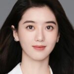 เอเลนอร์ ลี (Eleanor Lee)