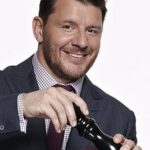มานู ฟีลเดล (Manu Feildel)