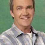 นีล ฟลินน์ (Neil Flynn)
