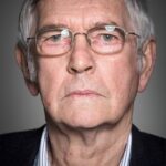 ทอม คอร์ทนีย์ (Tom Courtenay)