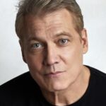 โฮลท์ แมคคัลลานี (Holt McCallany)