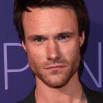 ฮิวจ์ สกินเนอร์ (Hugh Skinner)