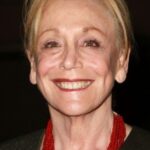 ลอเรน แกรี่ (Lorraine Gary)