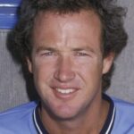 มาร์ค แม็คลัวร์ (Marc McClure)