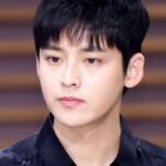 ปาร์คจินอู (Park Jin-woo)