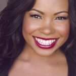 พอลล่า ไจ พาร์คเกอร์ (Paula Jai Parker)