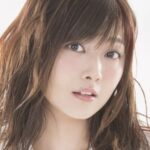 มานามิ นูมาคุระ (Manami Numakura)