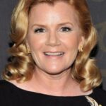 แมร์ วินนิงแฮม (Mare Winningham)