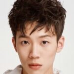 หลิว เจียอี้ (Liu Jieyi)